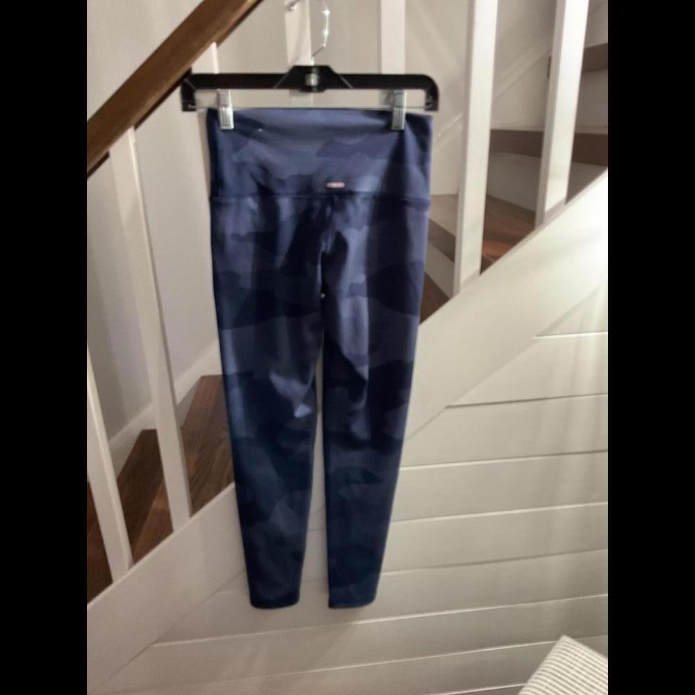 COPY - Aerie Blue Camo Chill, Play, Move Leggings - Picture 5 of 8